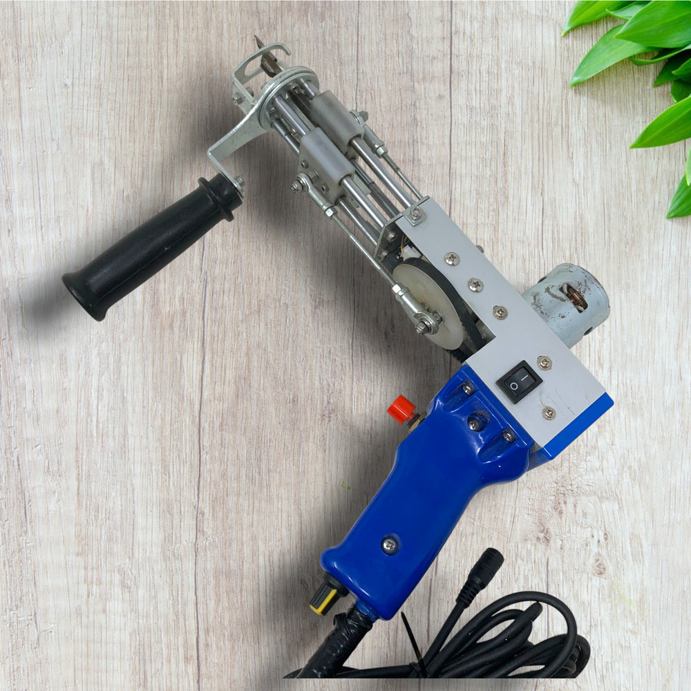 YS-225 Electric Carpet Rug Tufting Gun High-Speed Weaving Tested Works As Shown - Picture 3 of 9